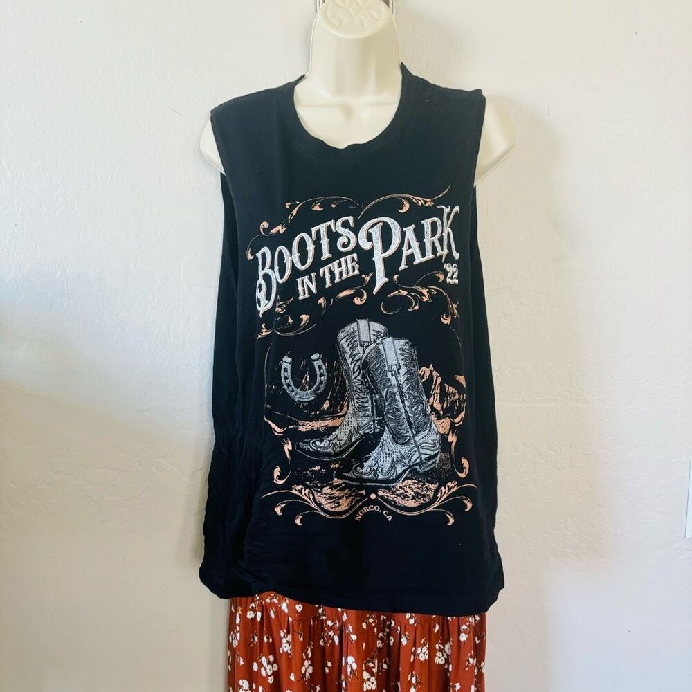 Boots in the Park Norco CA muscle western black graphic size L tank thri… - Picture 4 of 7